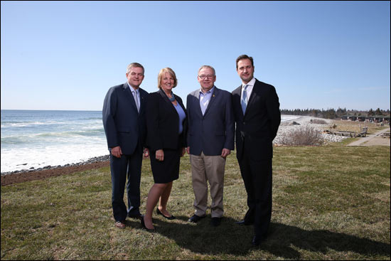 Premier Kathy Dunderdale meets with Nova Scotia Premier Darrell Dexter, New Brunswick Premier David Alward, and Prince Edward Island Premier Robert Ghiz