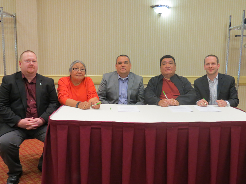 Nations Sign Working Relationship Agreement, Innu Round Table Jobs